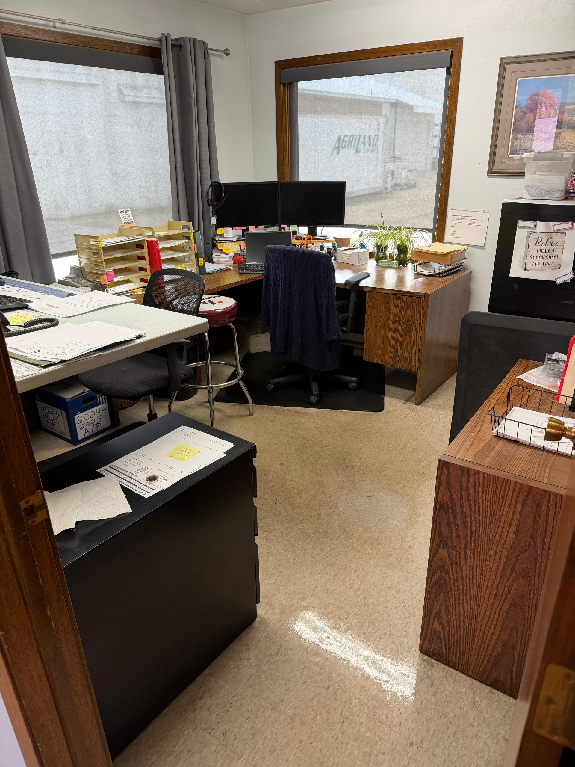 Warehouse office in Fond Du Lac- Country visions. General weekly cleaning 10